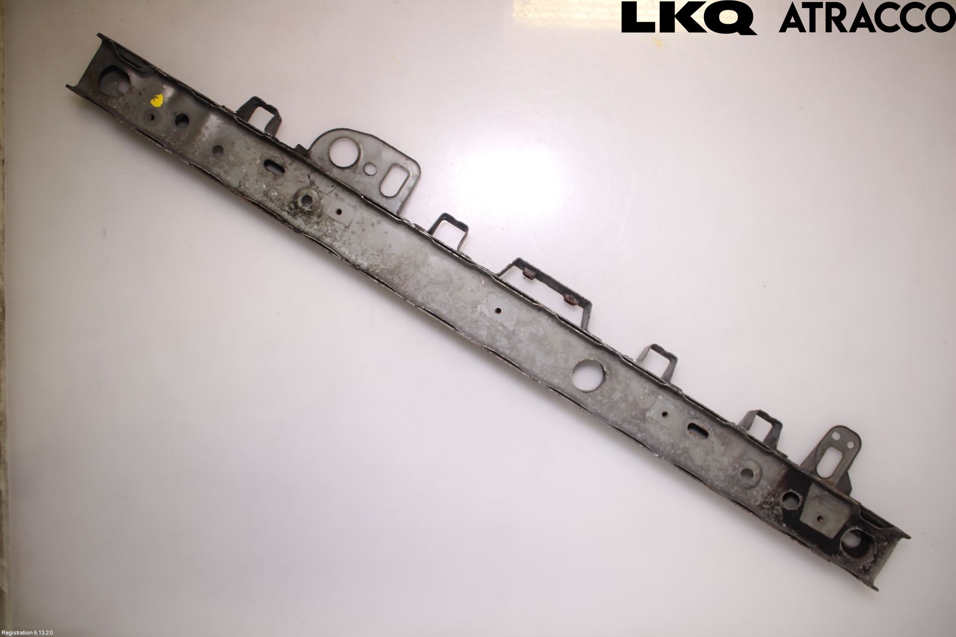 Nissan PULSAR Radiator Feste - Ramme - Bjelk
