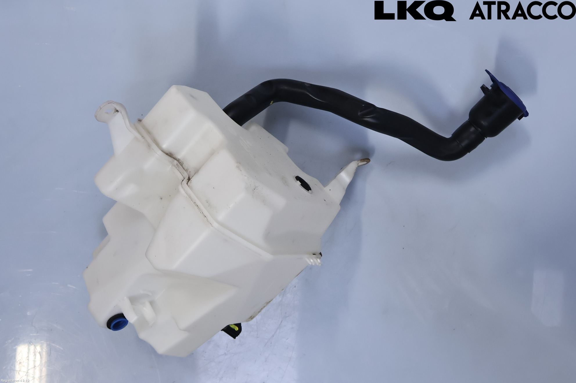 Volvo V70 08-13 Spylerbeholder Frontrute-Lykte