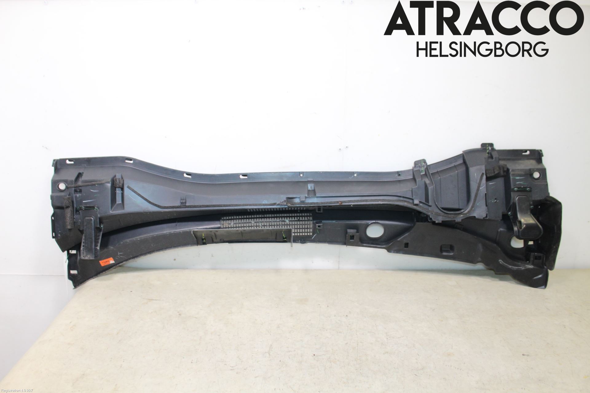 Toyota C-HR 16-23 Visker Deksel-Grill-Under Frr