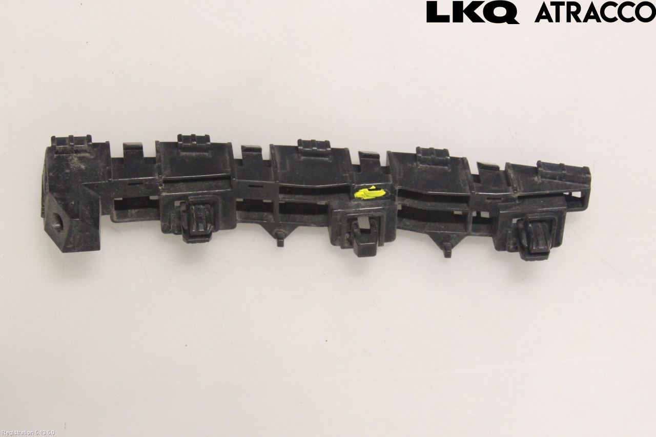 Subaru IMPREZA IV 13-17 Støtfangerfeste Foran Venstre