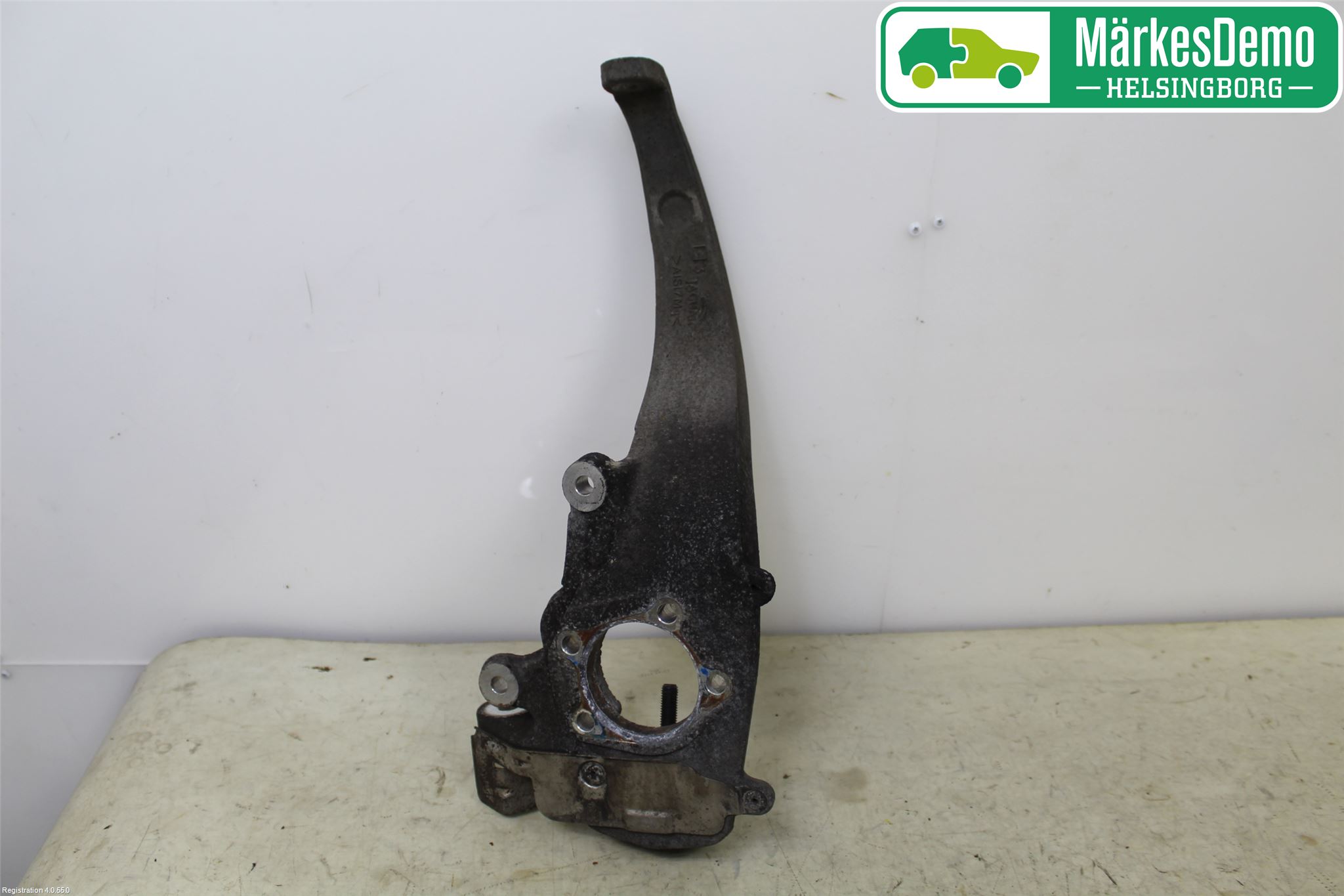 Jaguar XF 08-15 Spindel Hf