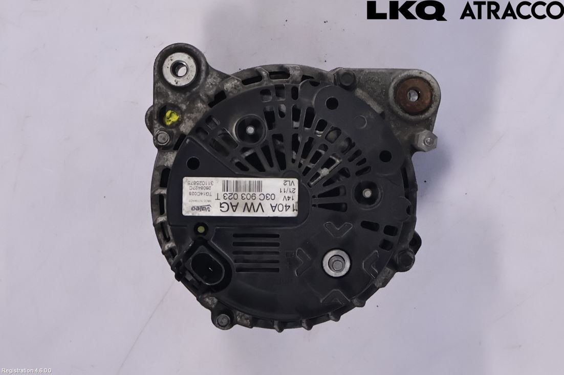 Volkswagen VW PASSAT 11-14 Dynamo
