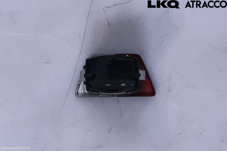 BMW 5 G30/G31/F90 17-23 Bryter Varsel (Nødblink)