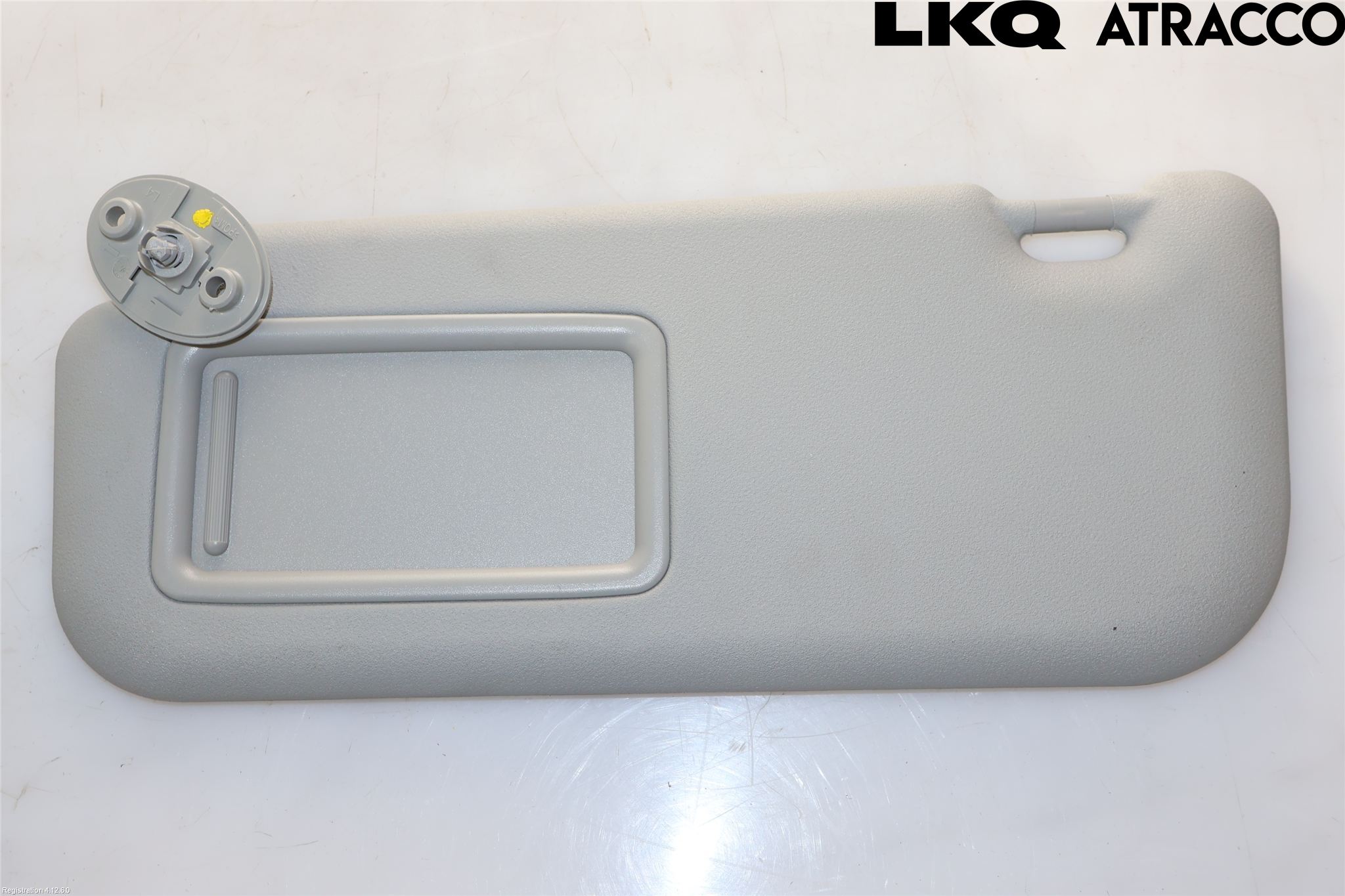 Toyota YARIS XP21 20- Innr Solskjerm
