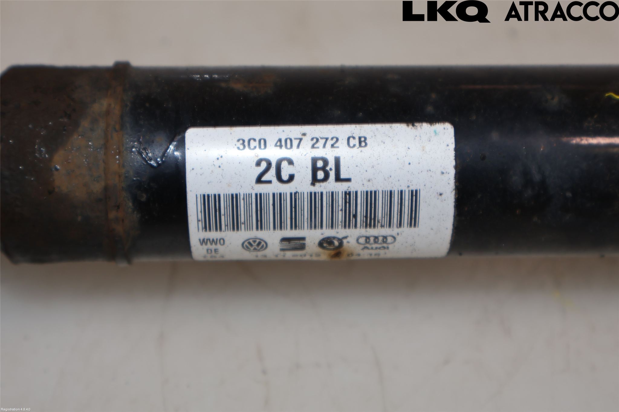 Volkswagen VW PASSAT 11-14 Drivaksel Foran Kompl Høyre