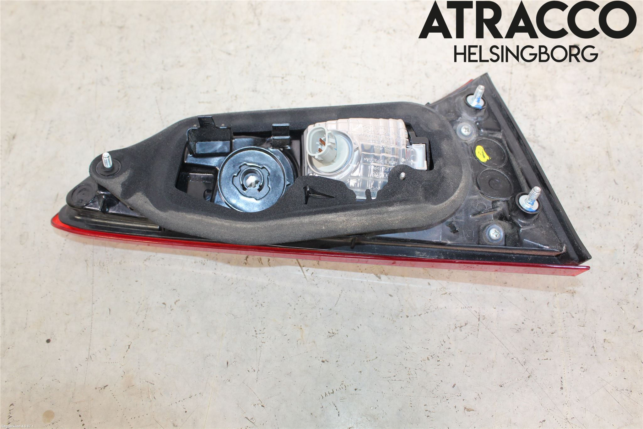 Toyota YARIS XP130 15-20 Baklykt Høyre  På Luke(Indre)