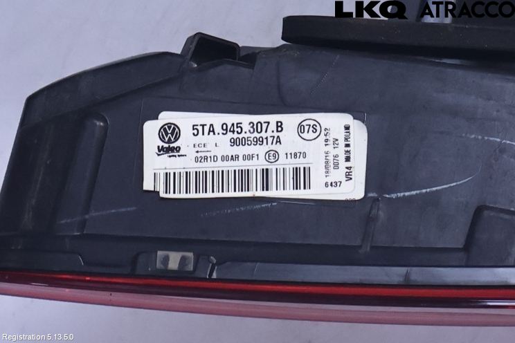 Volkswagen VW TOURAN 16- Baklykt Venstre  På Luke(Indre