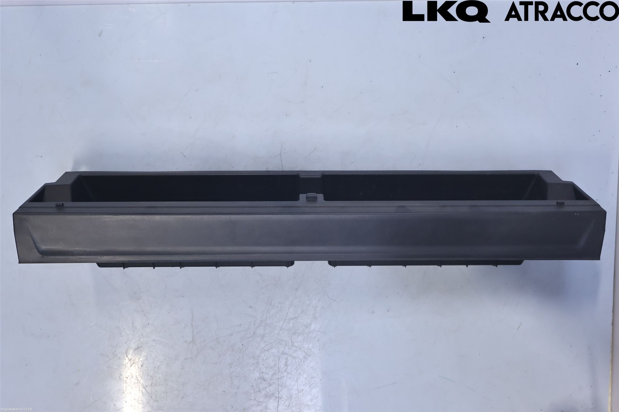 Toyota COROLLA 19- Verktøyrom - Oppbevaring