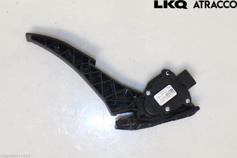 Opel ASTRA K 16-22 Pedal Gas-Brems-Clutch
