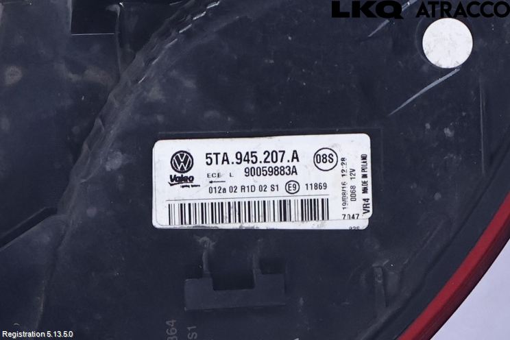 Volkswagen VW TOURAN 16- Baklykt Venstre