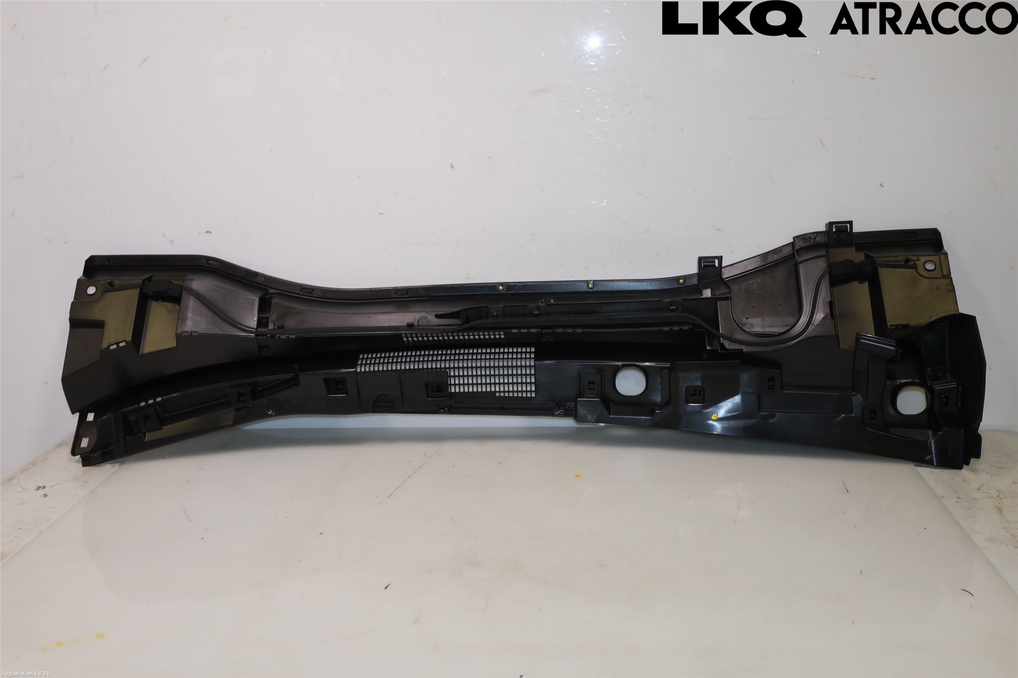 Toyota COROLLA CROSS XG10 22- Visker Deksel-Grill-Under Frr