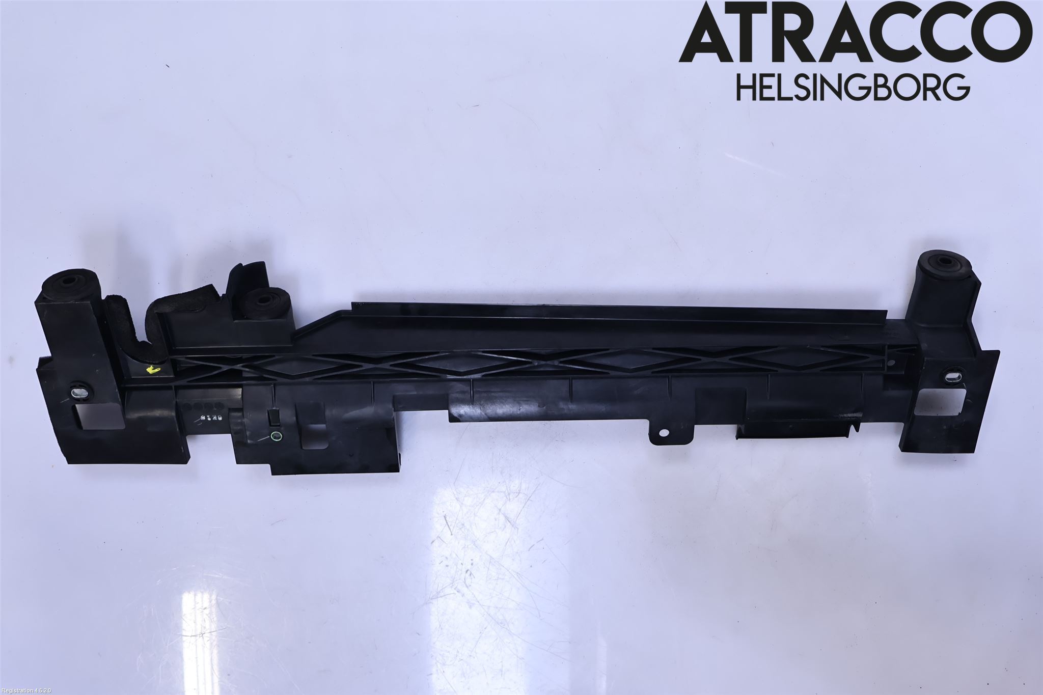 Nissan X-TRAIL 14-21 Luftstyring Front