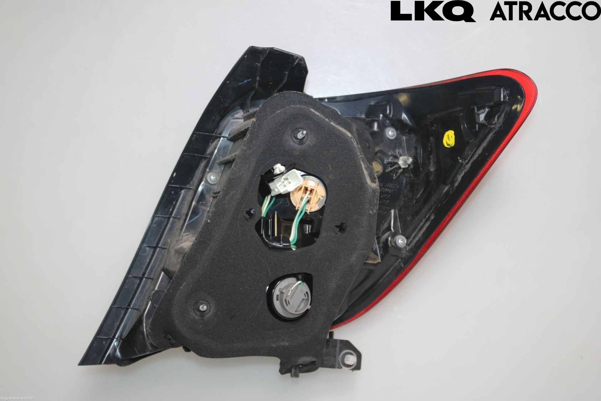 Toyota YARIS XP130 15-20 Baklykt Venstre