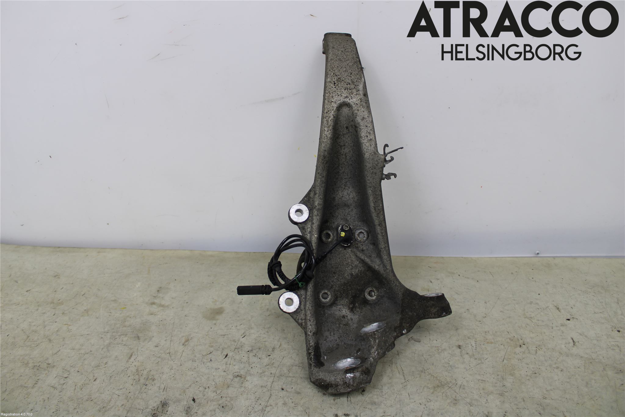 BMW 5 GT F07 09-17 Spindel Vf