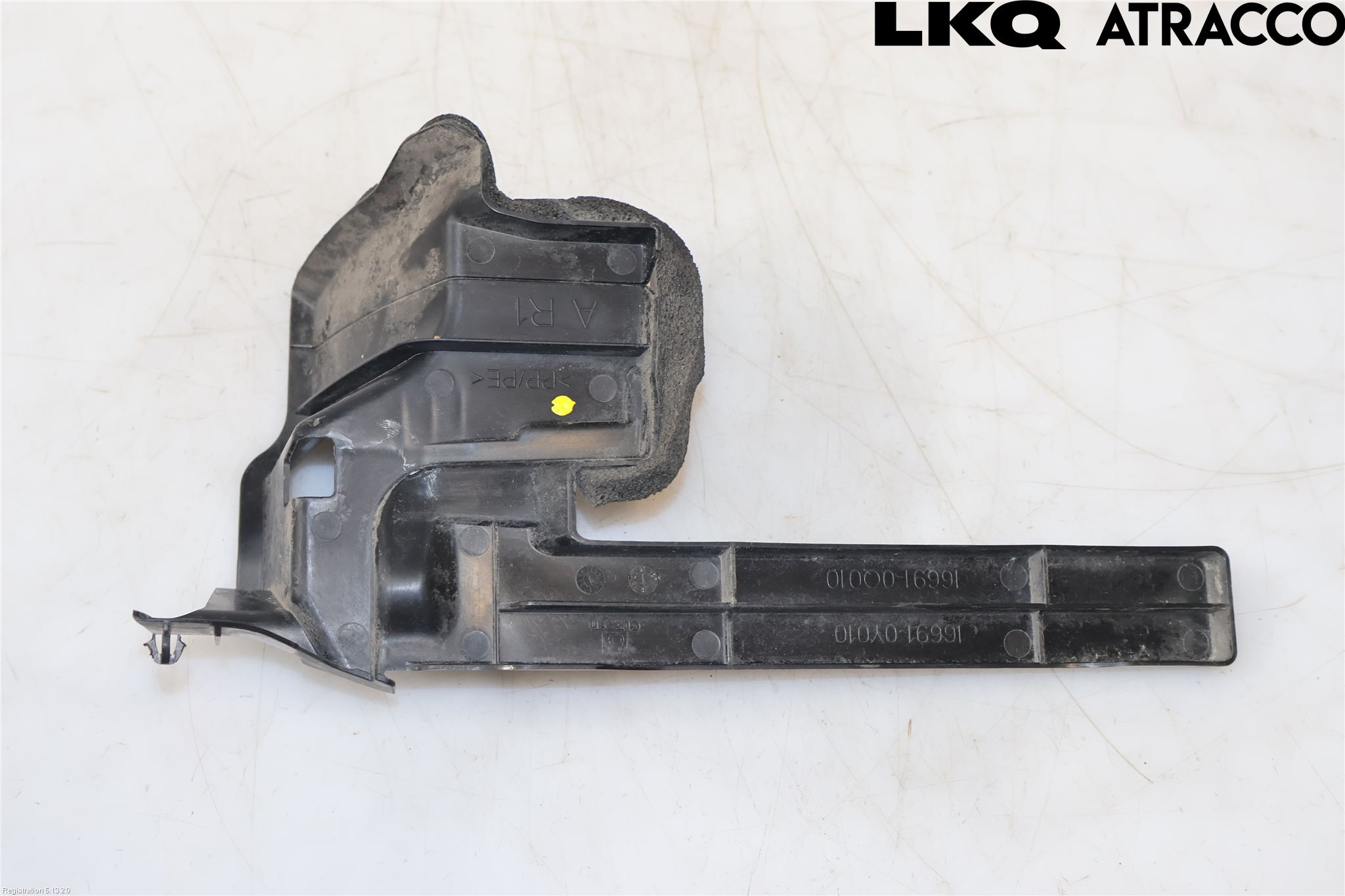 Toyota YARIS XP130 15-20 Luftstyring Front
