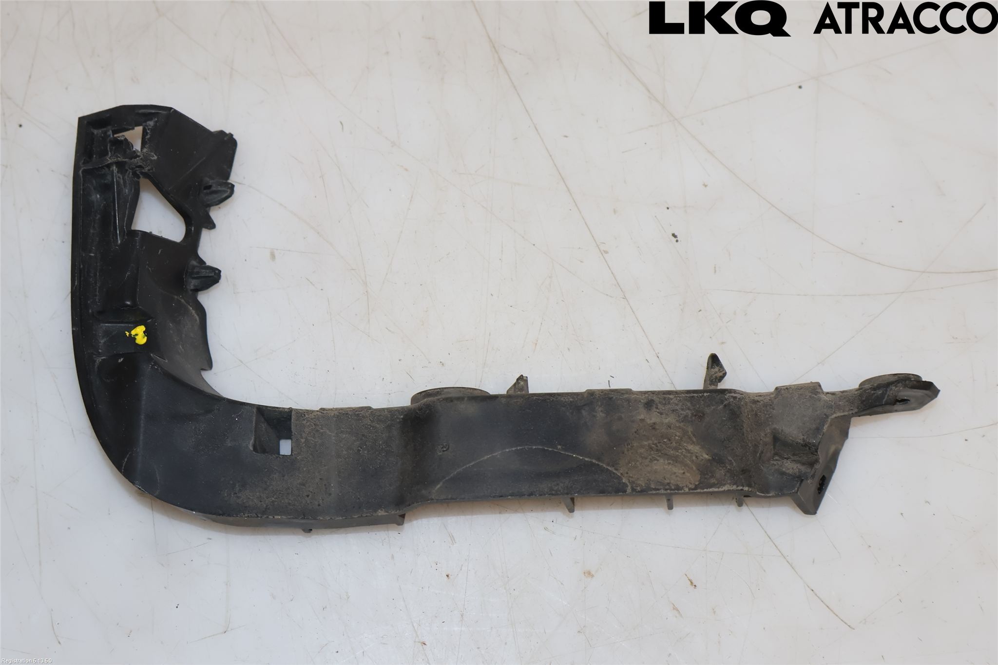 Audi A3/S3 8V 13-20 Støtfangerfeste Foran Høyre