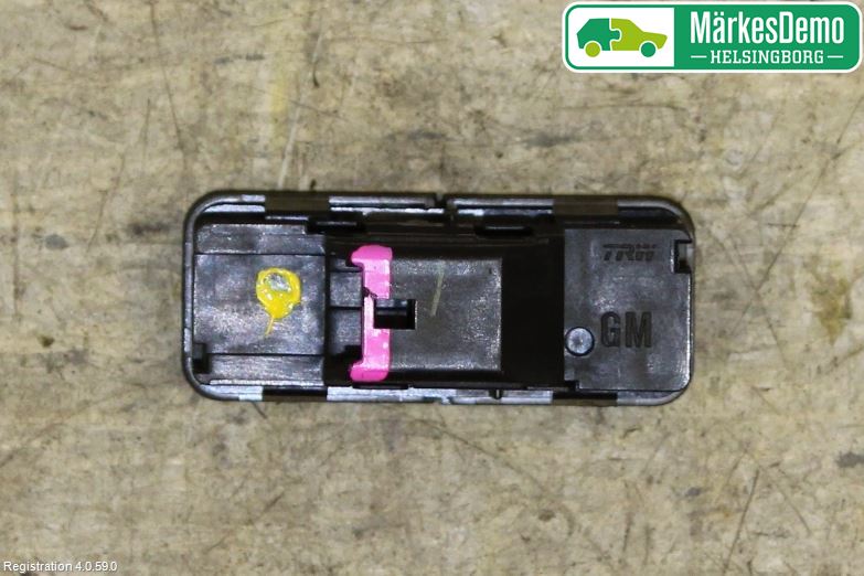 Opel AMPERA 12-16 Strömställare Parkeringshjälp