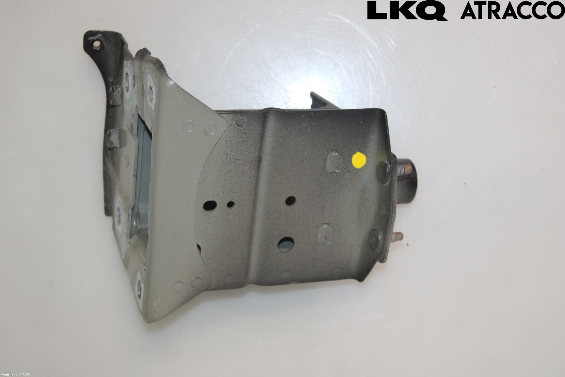 Nissan JUKE 14-19 Støtfanger Foran Feste