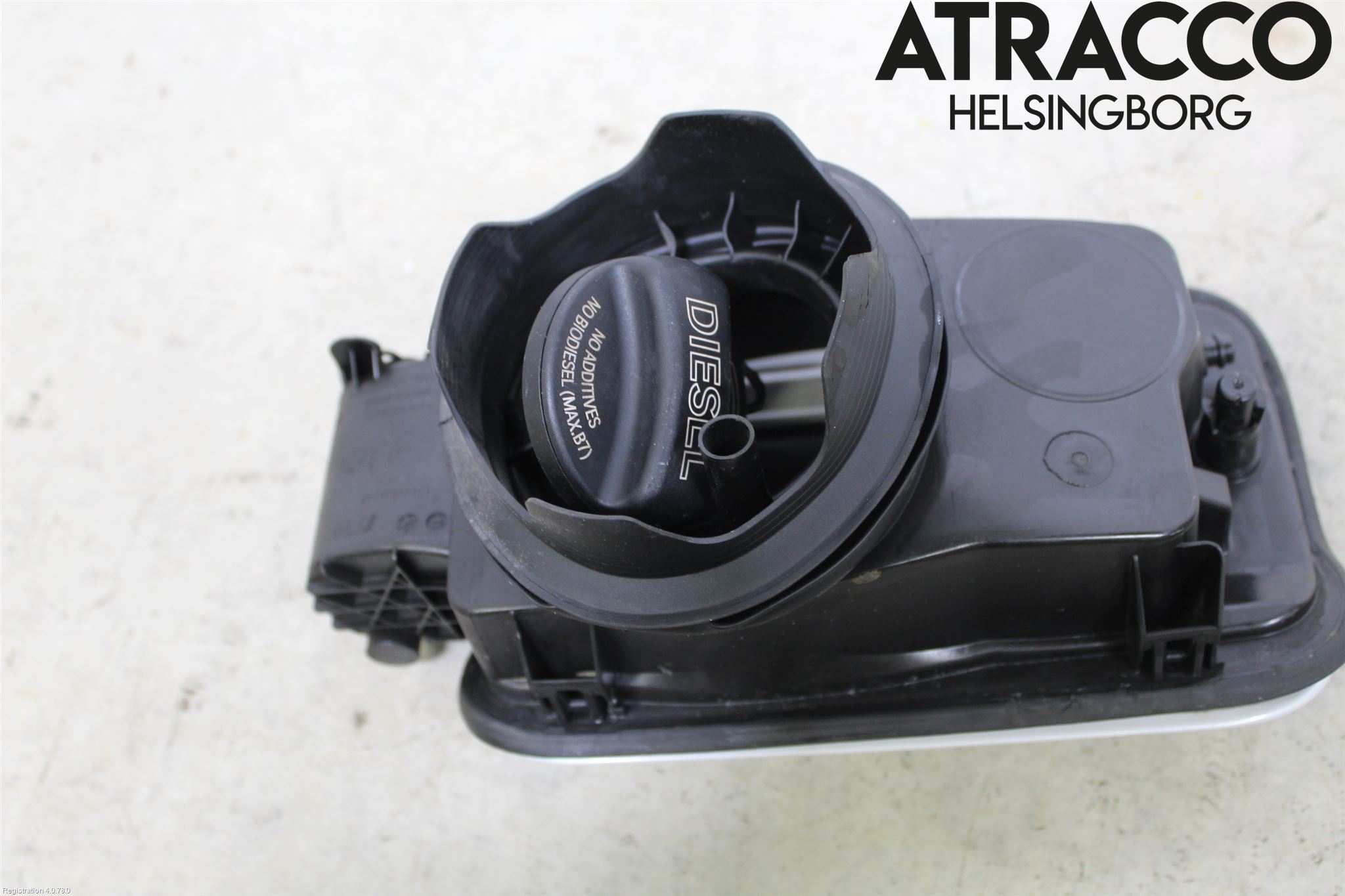 BMW 5 F10/F11/F18 09-17 Drivstoff Tankluke
