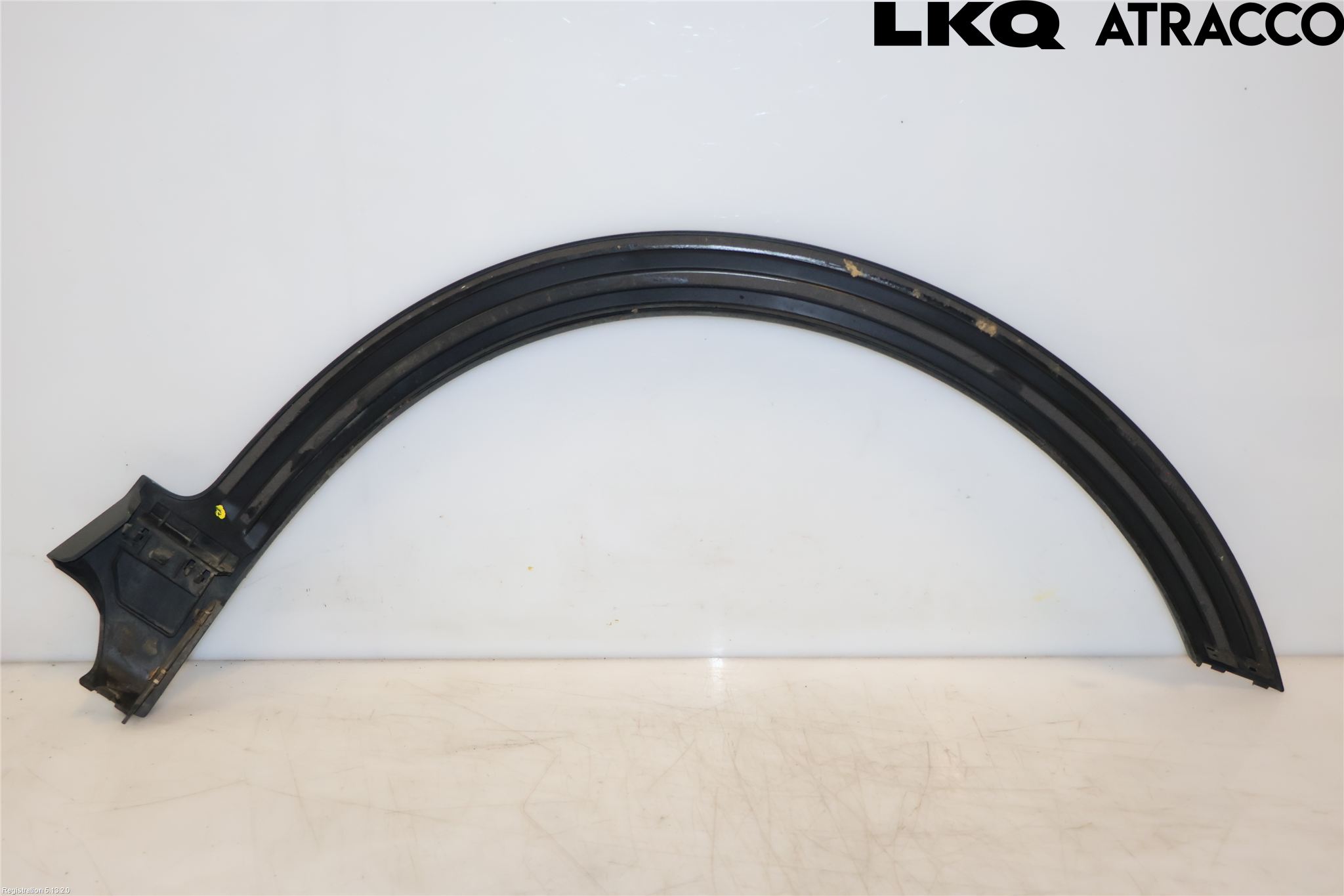 Volkswagen VW PASSAT 15-19 Skjerm Bredder