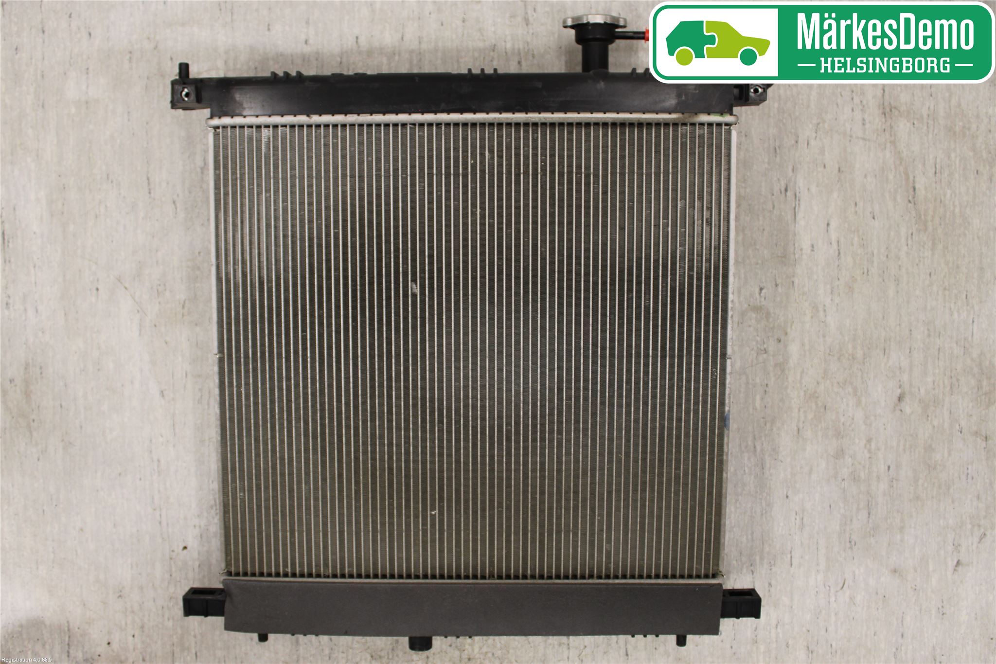 Nissan NOTE E12 14-20 Radiator Manuell