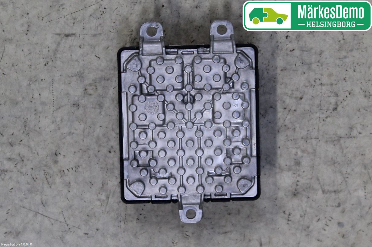 Mitsubishi OUTLANDER 13-21 Styreenhet Xenon