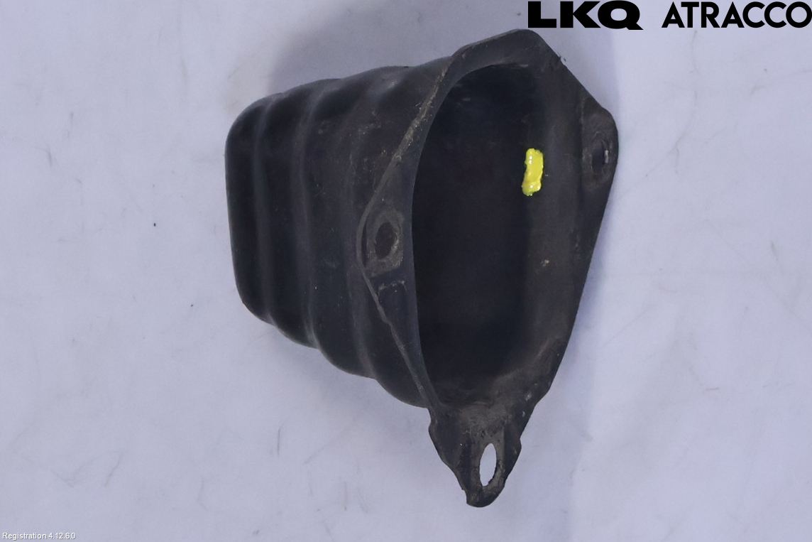 Nissan QASHQAI+2  10-14 Støtfanger Bak Feste