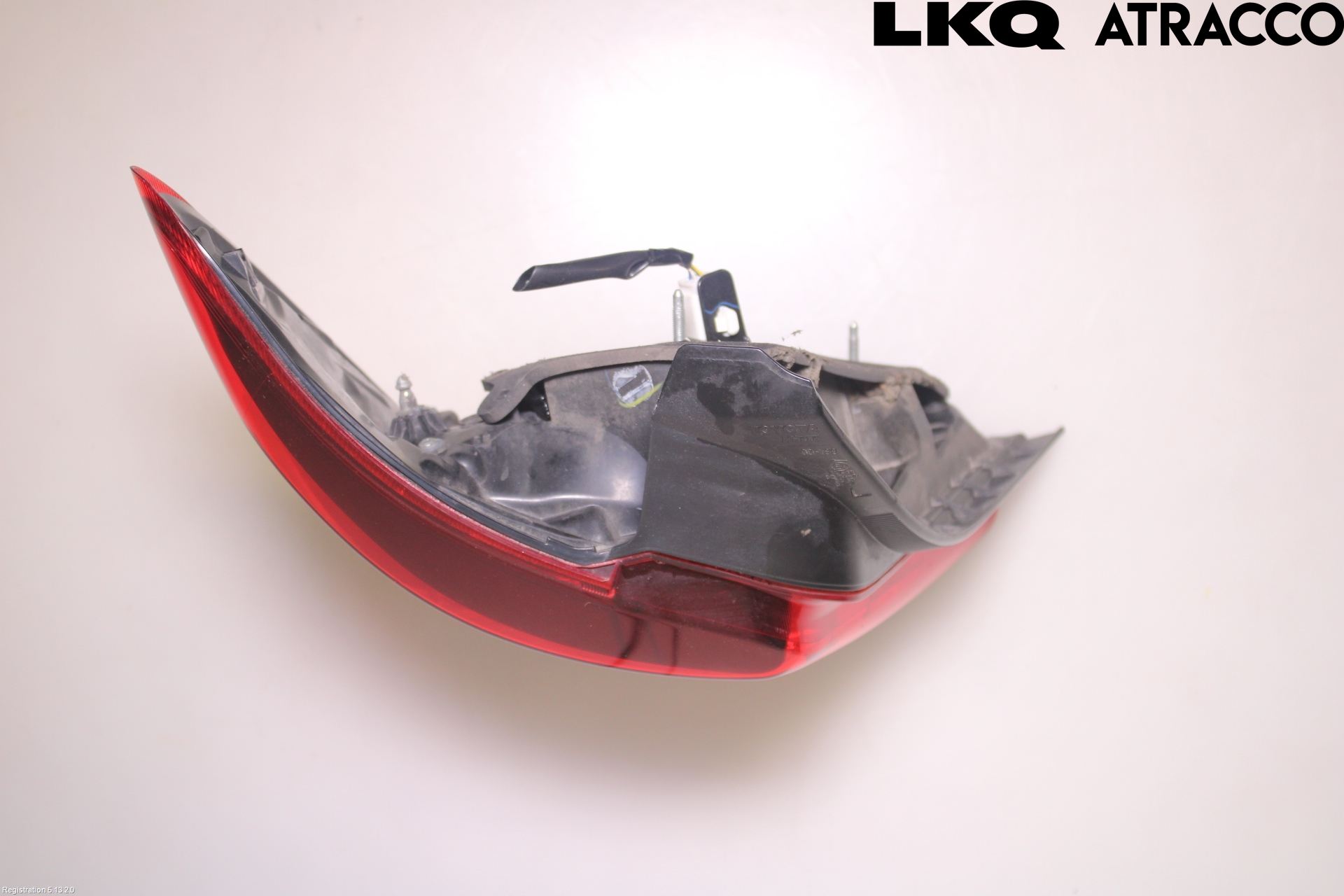 Toyota YARIS XP130 15-20 Baklykt Venstre