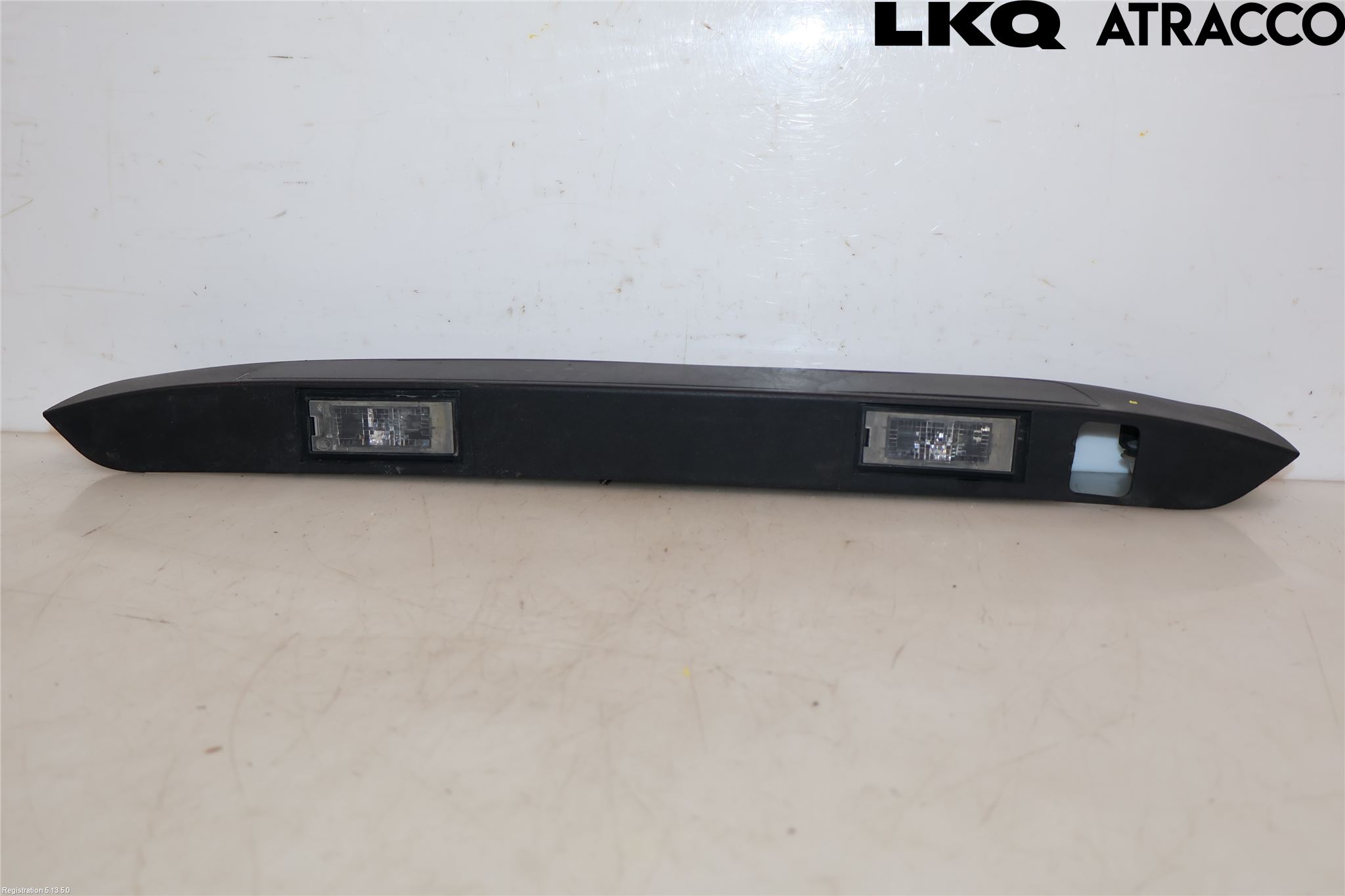 Nissan NV400 12-24 Bakluke Handtak Ytre