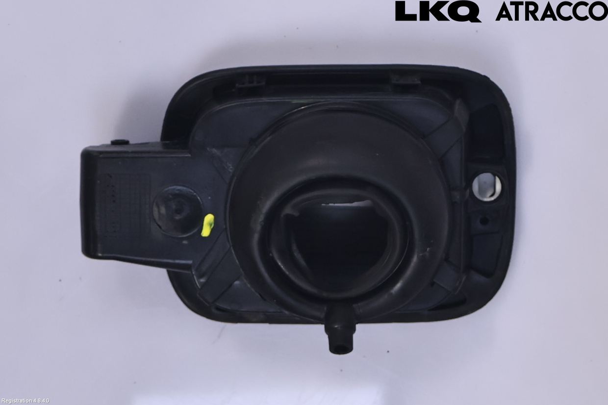 Volkswagen VW JETTA VI 11- Drivstoff Tankluke