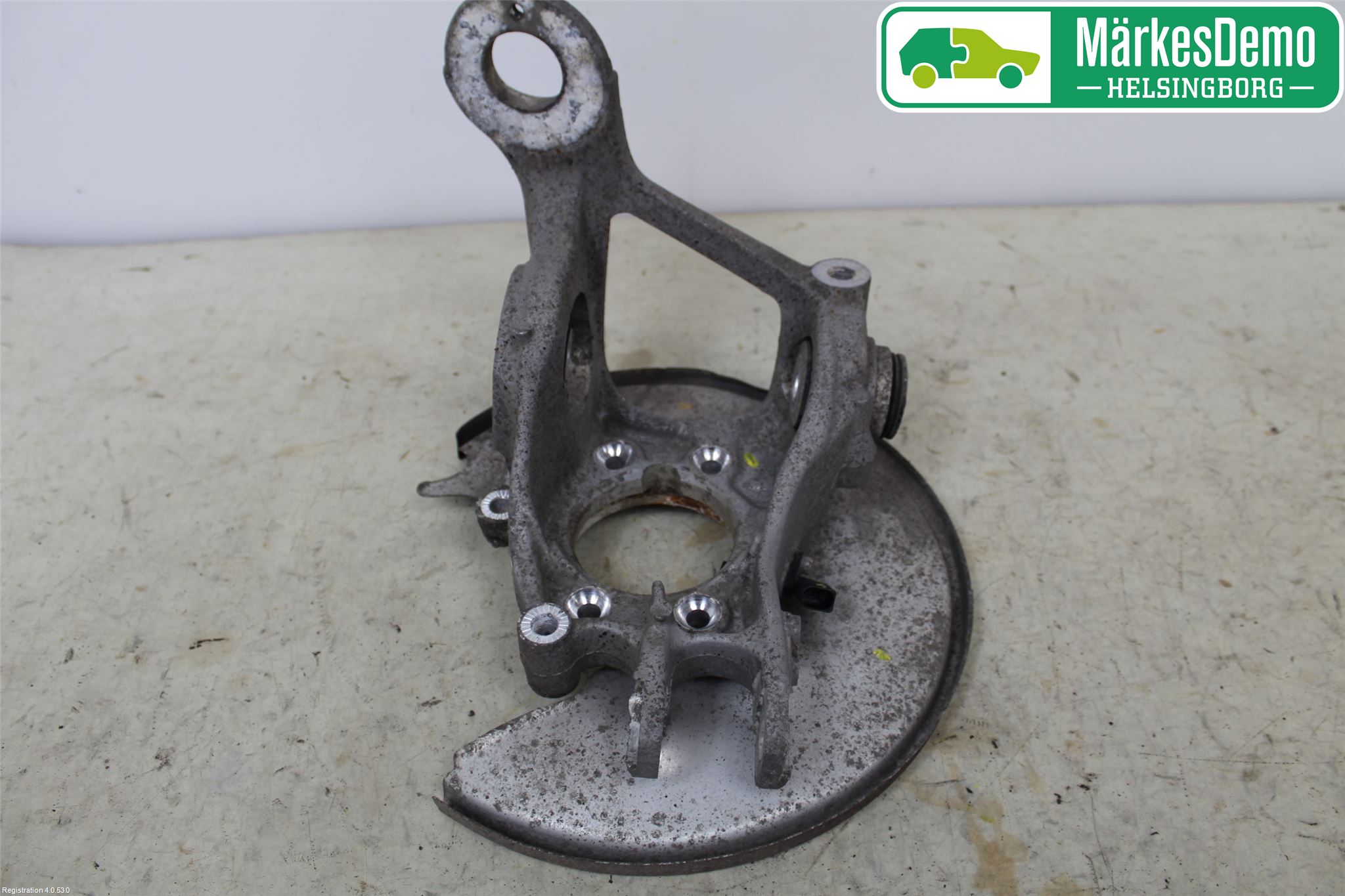Audi A4 12-15 Spindel Vb