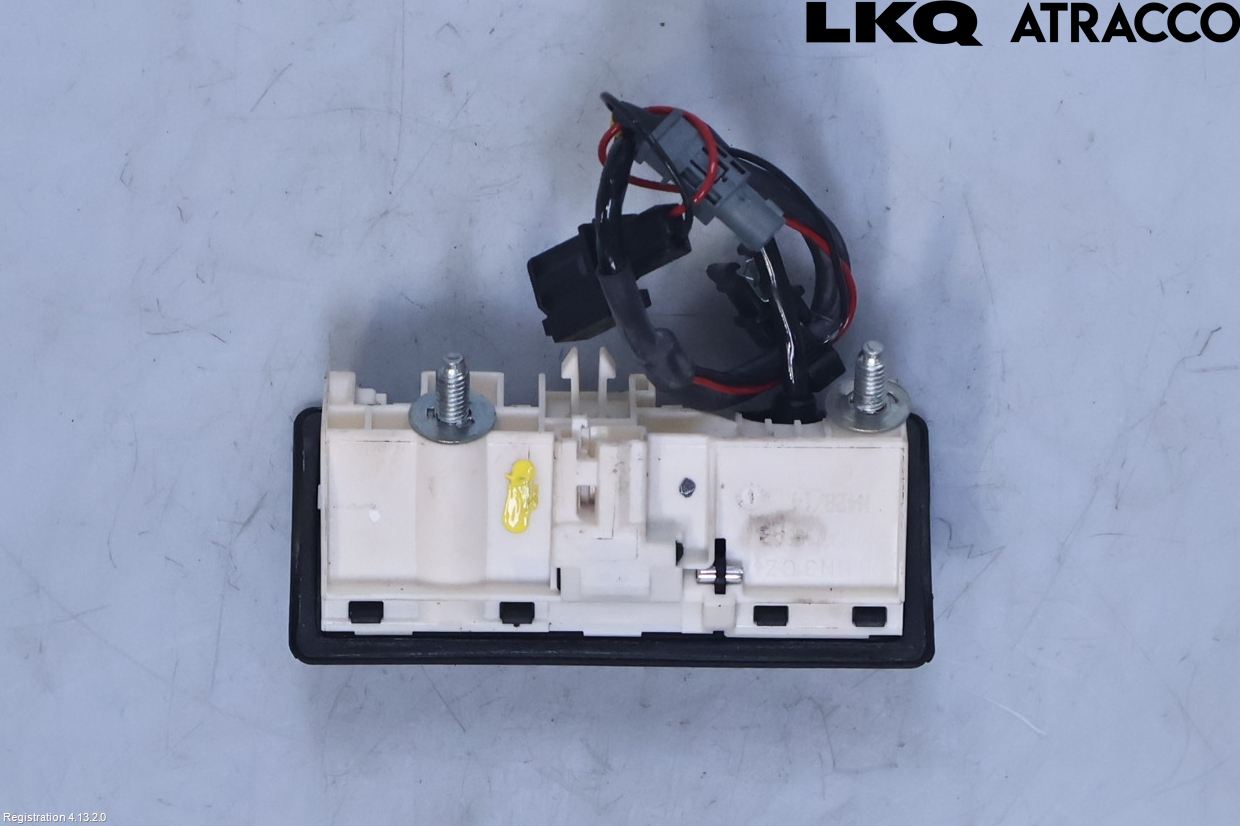 Volkswagen VW TIGUAN 07-16 Bakluke Handtak Ytre