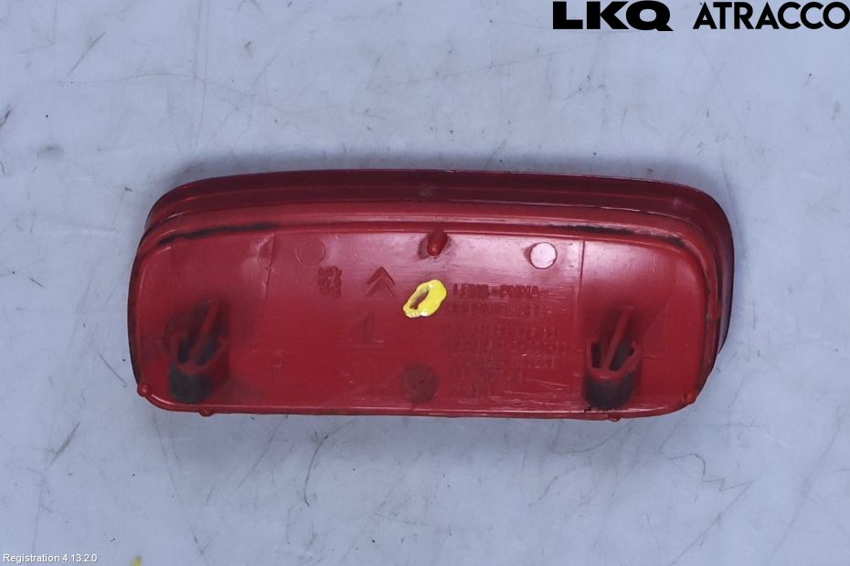 Toyota PROACE II 16- Refleks Bak