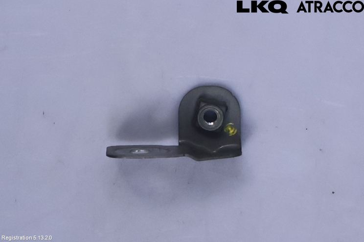 Audi A5 17- Frontskjermfeste Venstre