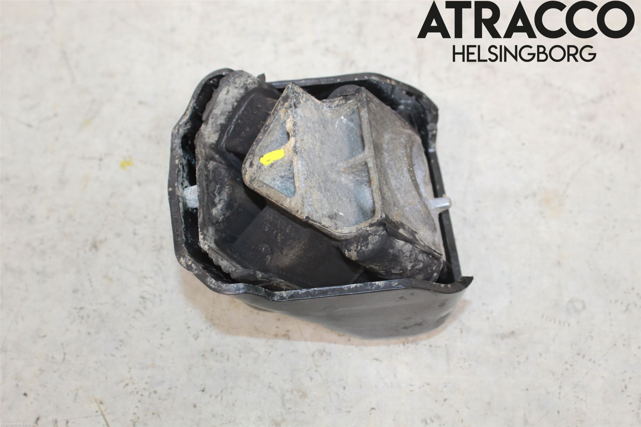 Mercedes-Benz MB SPRINTER (W906) 06-18 Motor Feste Gummi