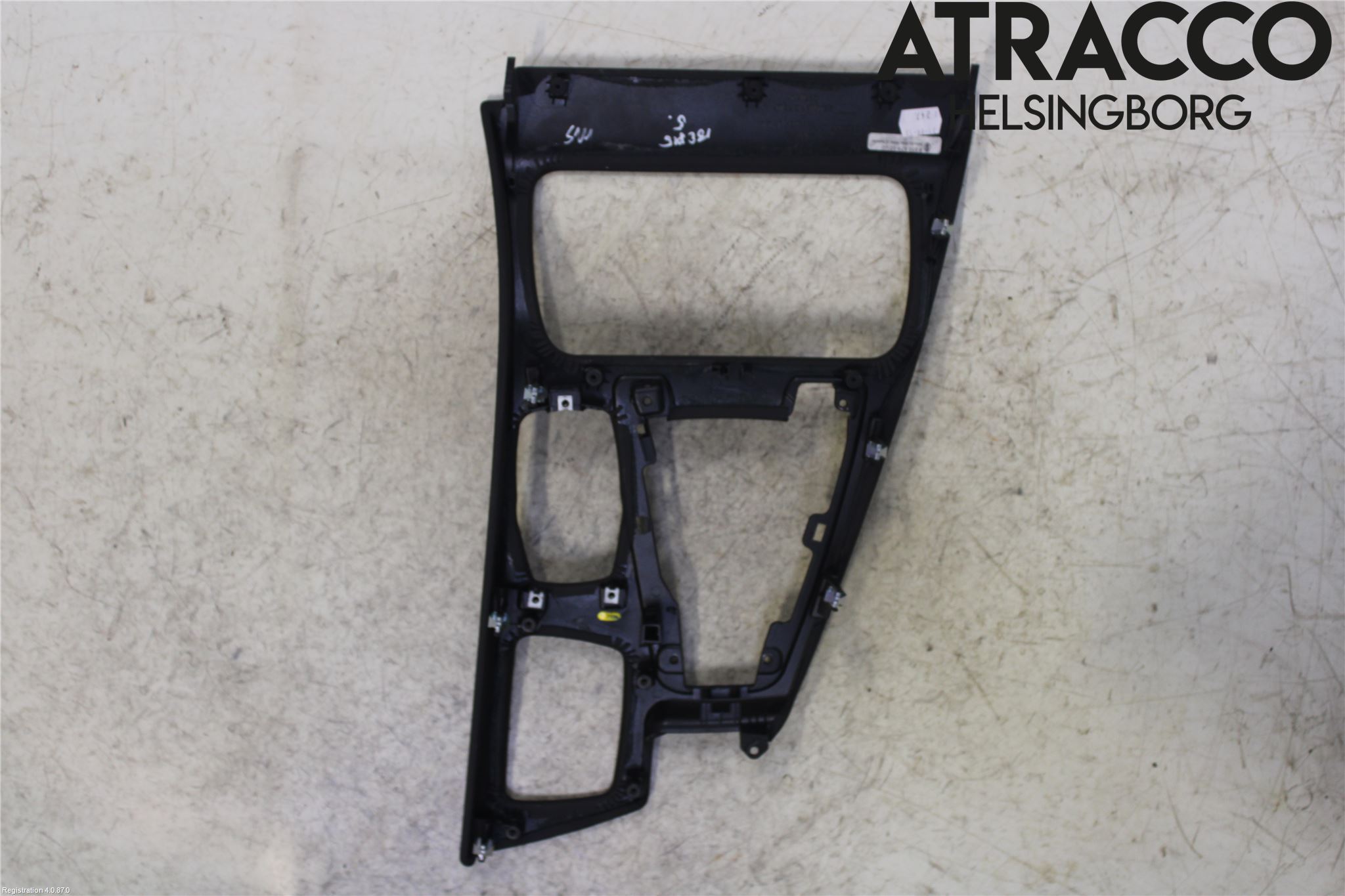 BMW 5 F10/F11/F18 09-17 Instrumentkonsoll Midt