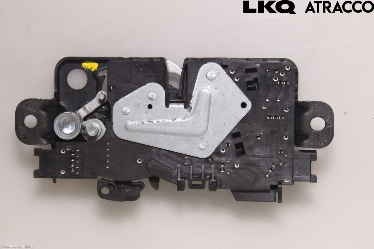 BMW 5 G30/G31/F90 17-23 Bakluke-Lokk Låsekasse