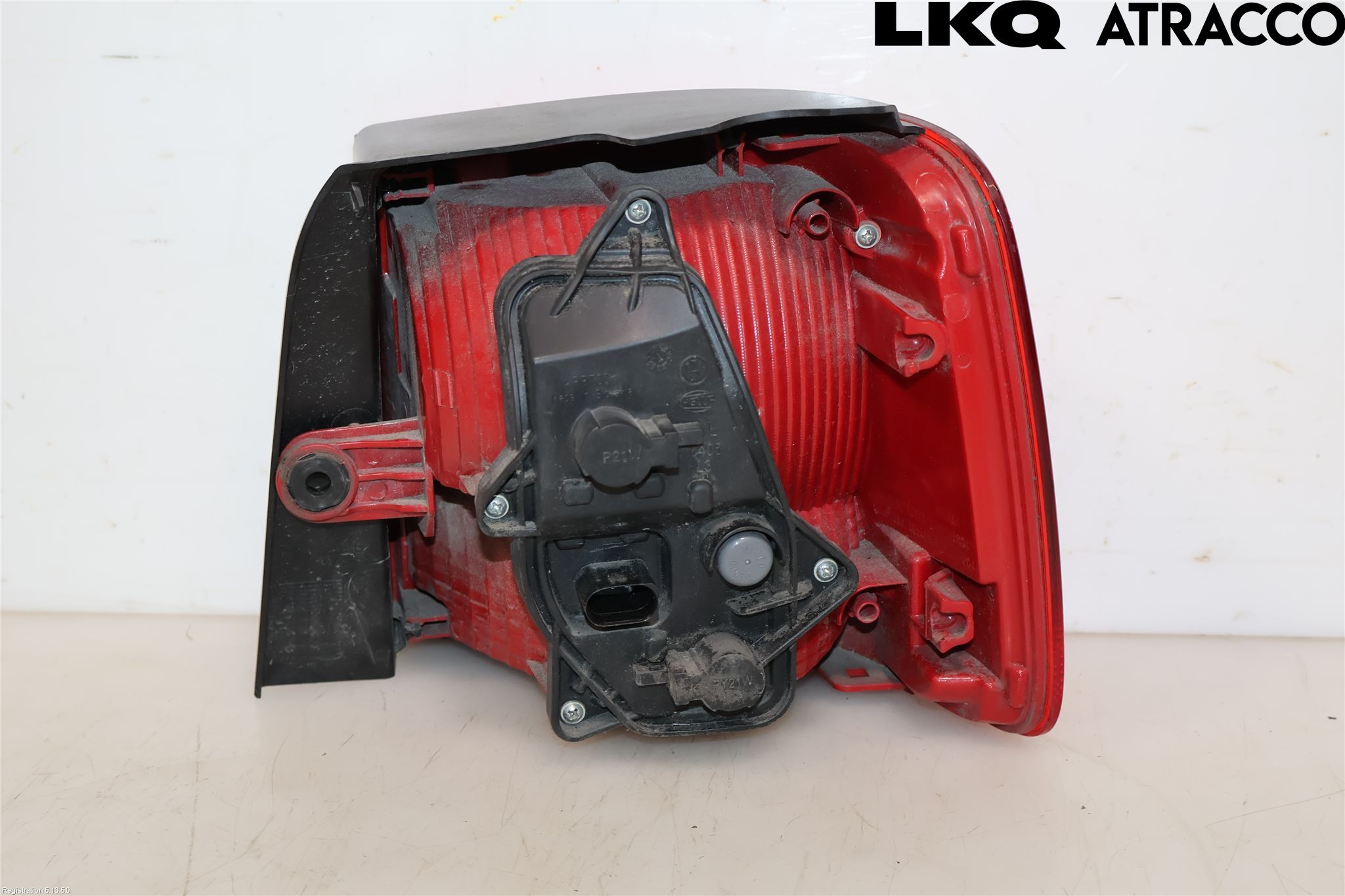 Volkswagen VW TOURAN 10-15 Baklykt Venstre