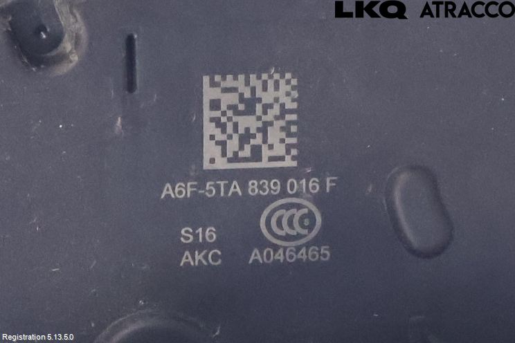 Volkswagen VW TOURAN 16- Dørlås - Låsekasse