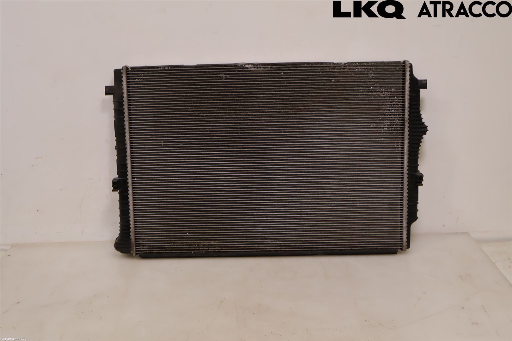 Volkswagen VW PASSAT 15-19 Radiator Automat