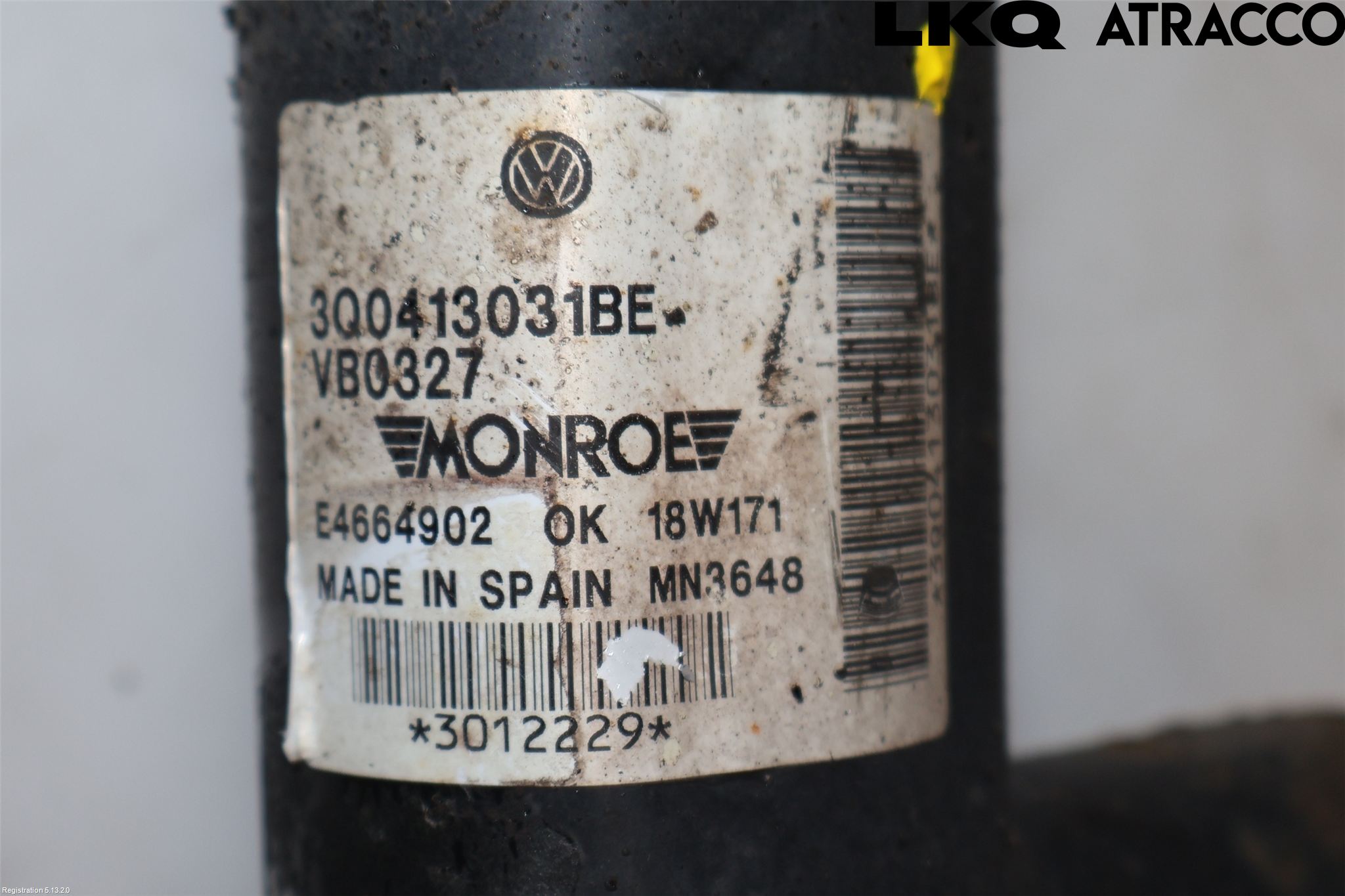 Volkswagen VW PASSAT 15-19 Fjærbein Foran Høyre