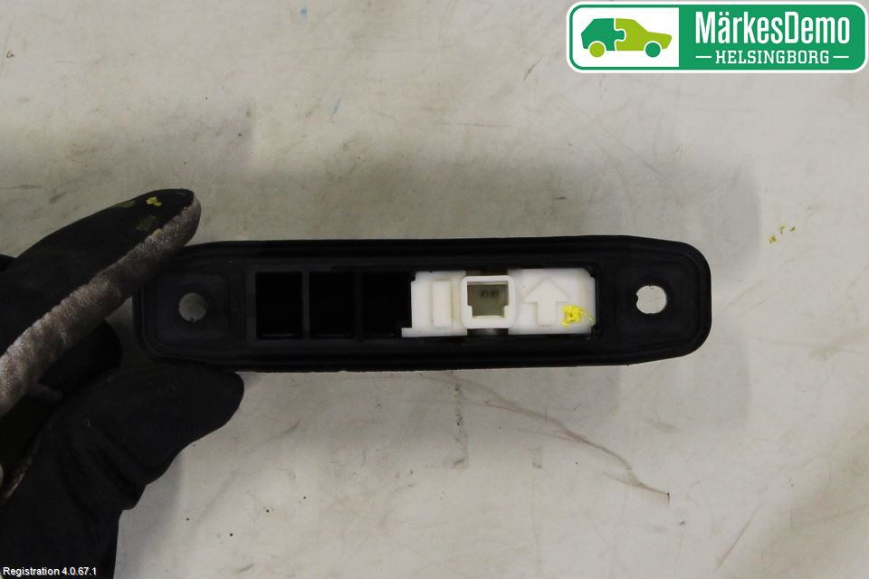 Toyota VERSO-S 11-16 Bakluke Handtak Ytre