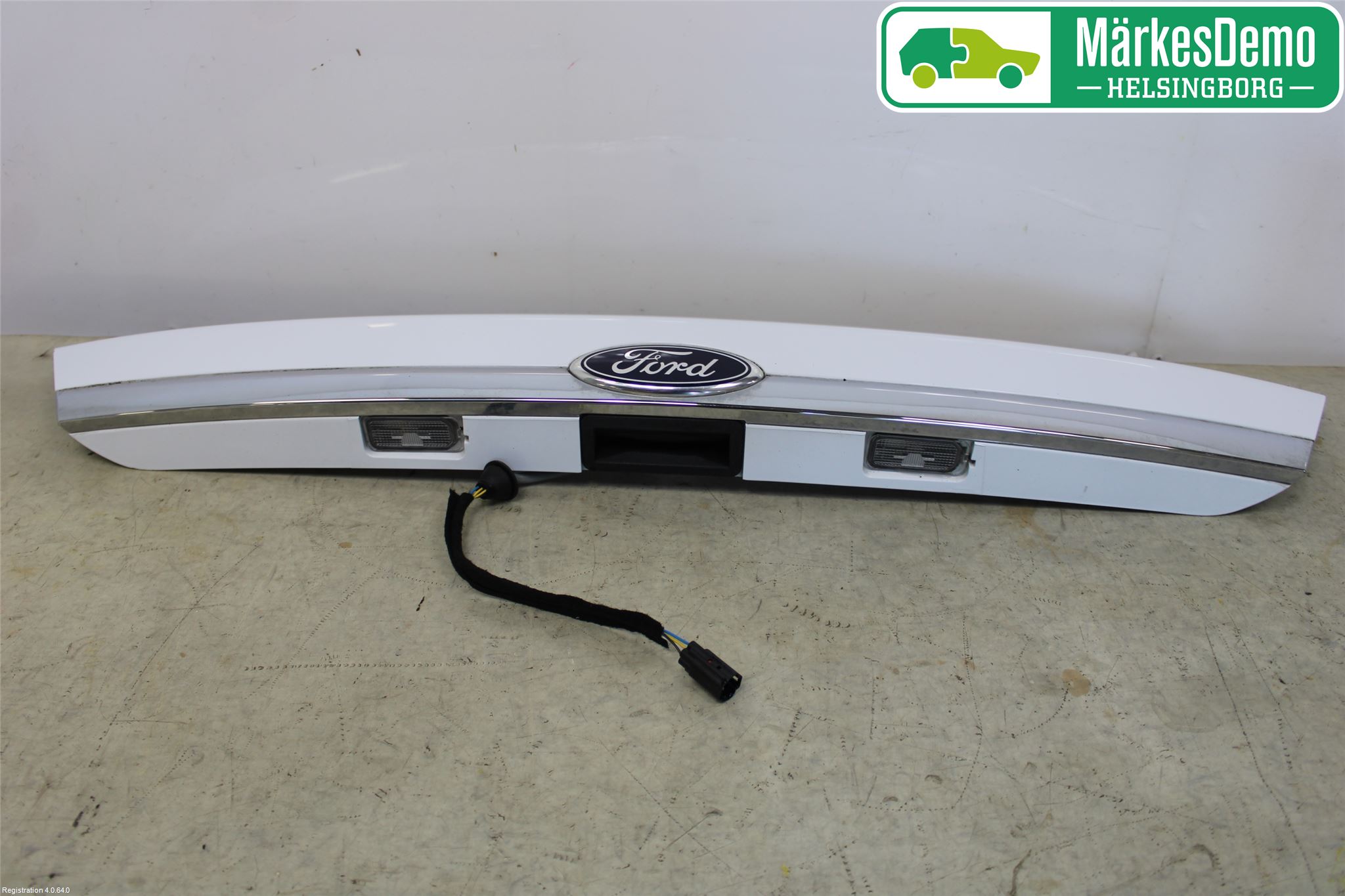 Ford FIESTA 13-17 Bakluke Handtak Ytre