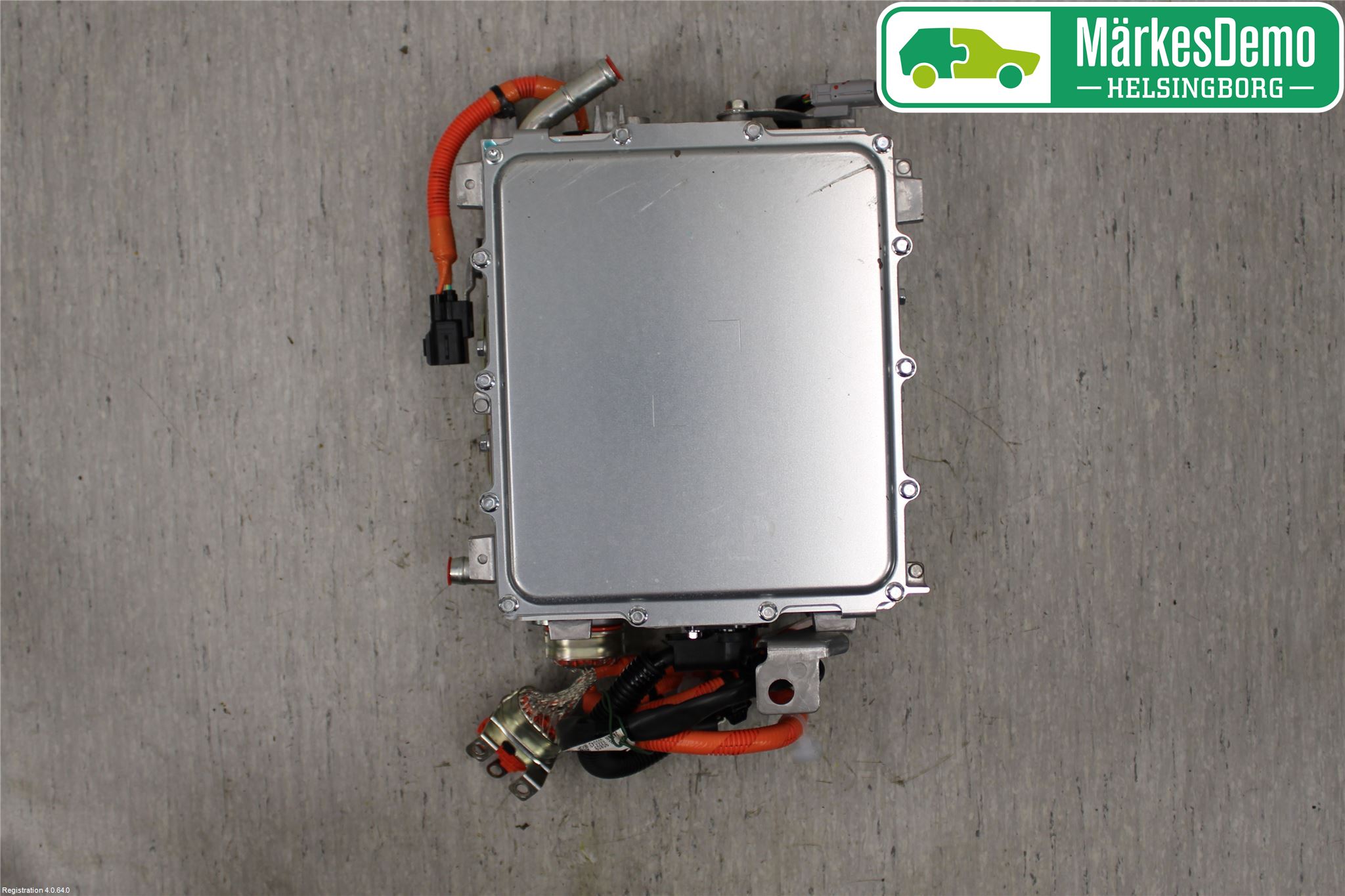 Mitsubishi OUTLANDER 13-21 Batterilader Hybrid