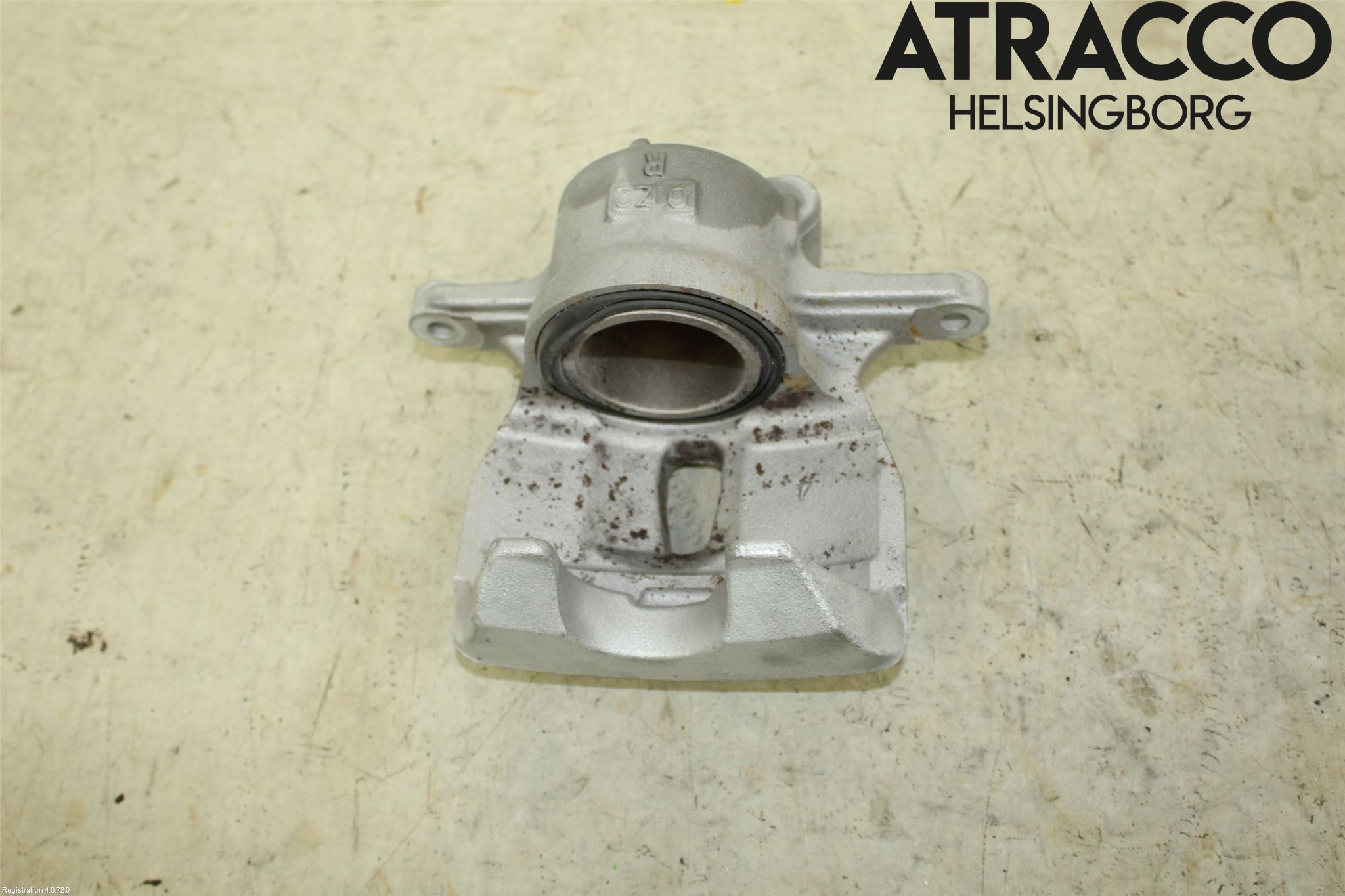 Toyota VERSO-S 11-16 Bremsecaliper Foran Høyre
