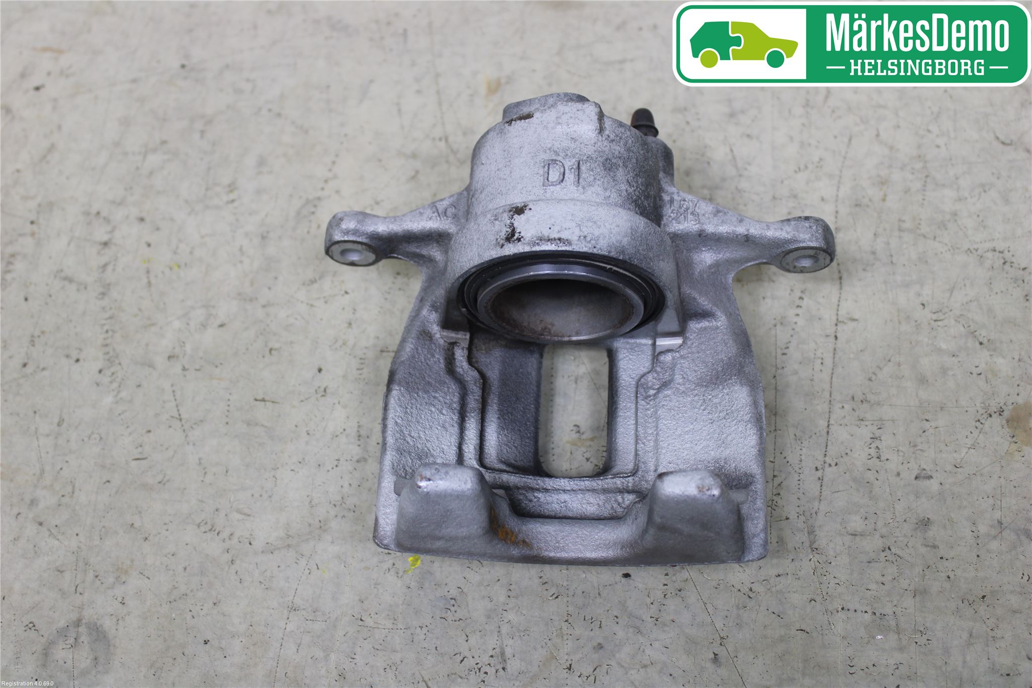 Toyota C-HR 16-23 Bremsecaliper Foran Høyre