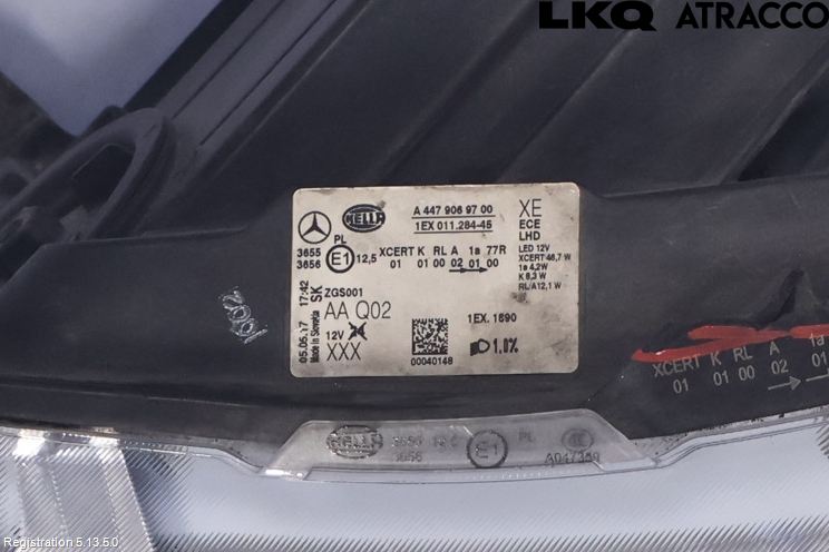 Mercedes-Benz MB VITO/V-KLASS (W640,W447,W448) 14- Frontlykt Venstre