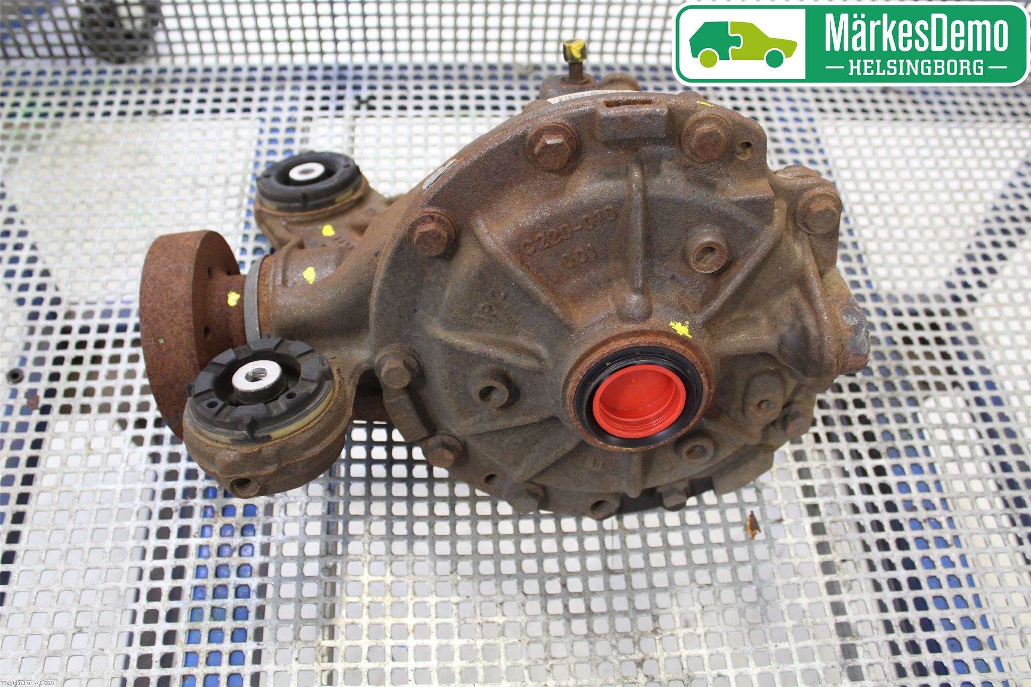 Jaguar XF 08-15 Bakaksel Kardang Bak -Diff