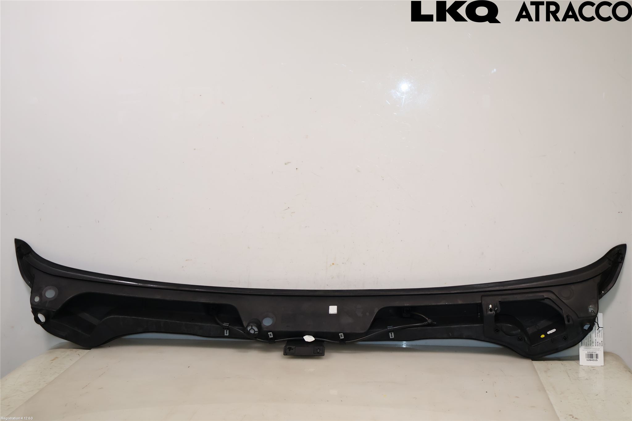 Fiat DUCATO/E-DUCATO 24- Visker Deksel-Grill-Under Frr