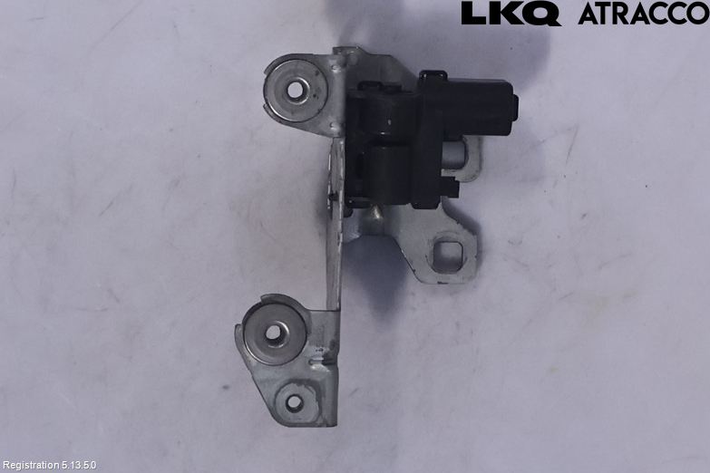 BMW 5 G30/G31/F90 17-23 Bakluke-Lokk Låsekasse